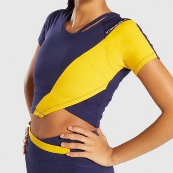 Gymshark Asymmetrical Colourblock Crop Top - Picture 1 of 7